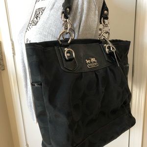 Coach.Silver/Black Weekend Satchel